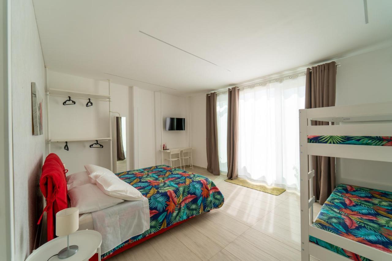 Nni Mia Hotel Модика Екстериор снимка
